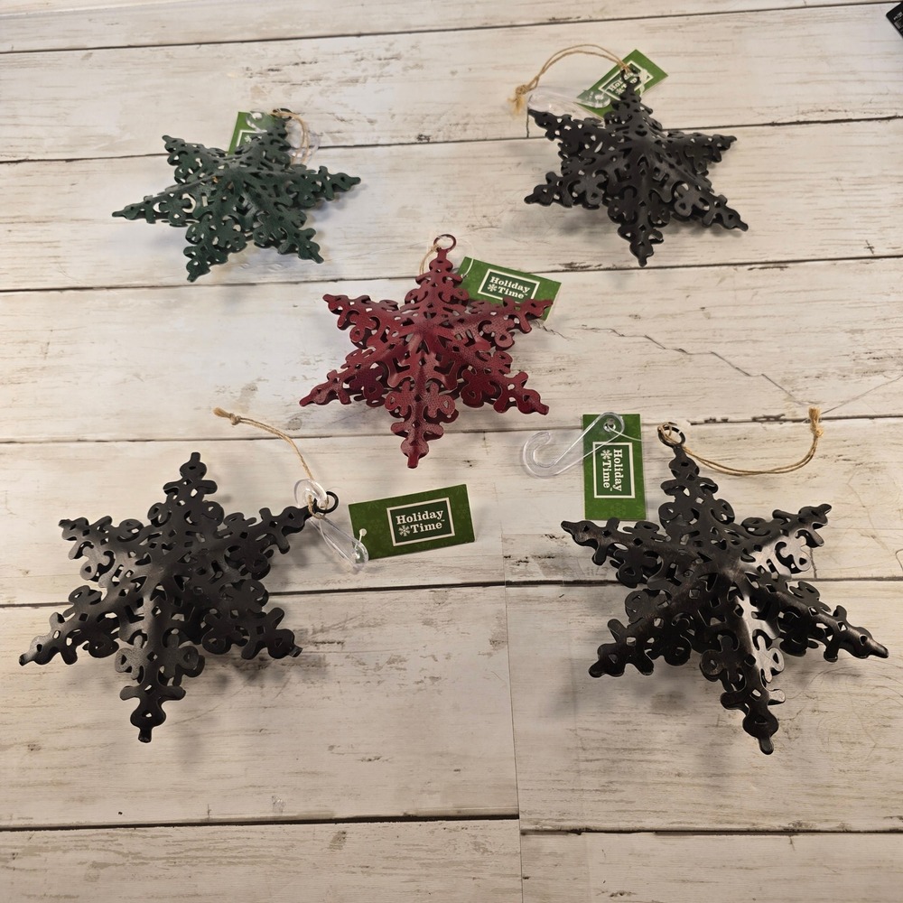 Metal Snowflake Ornaments Set of 5 Red Green Black Rustic‎